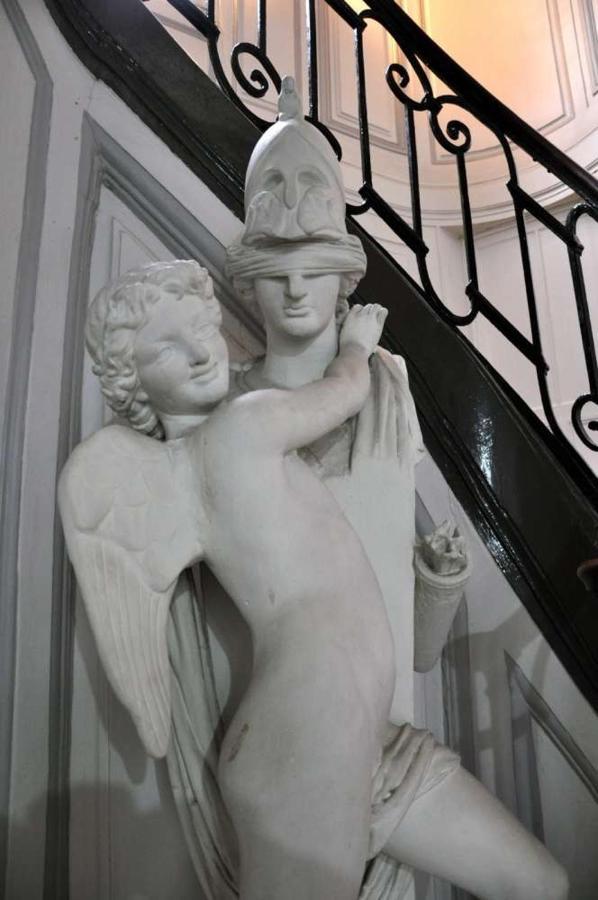 Appartamento Caprice Amour Parigi Esterno foto